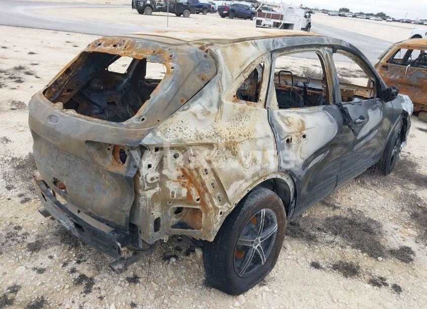 Photo 4 of 2020 Ford Escape SE (VIN 1FMCU0G63LUB48793)