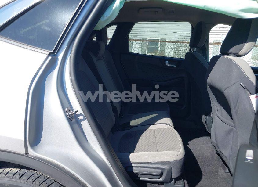 Photo 8 of 2020 Ford Escape SE (VIN 1FMCU0G63LUB81230)