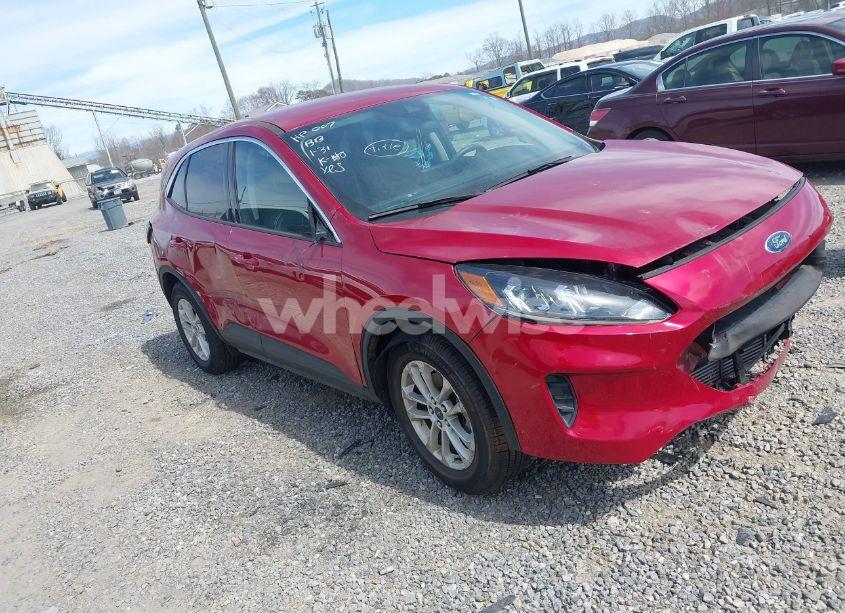 2020 Ford Escape SE (VIN 1FMCU0G63LUC51633) main photo