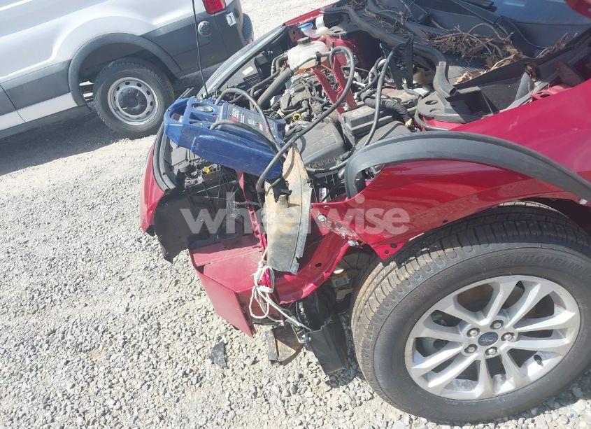 Photo 6 of 2020 Ford Escape SE (VIN 1FMCU0G63LUC51633)