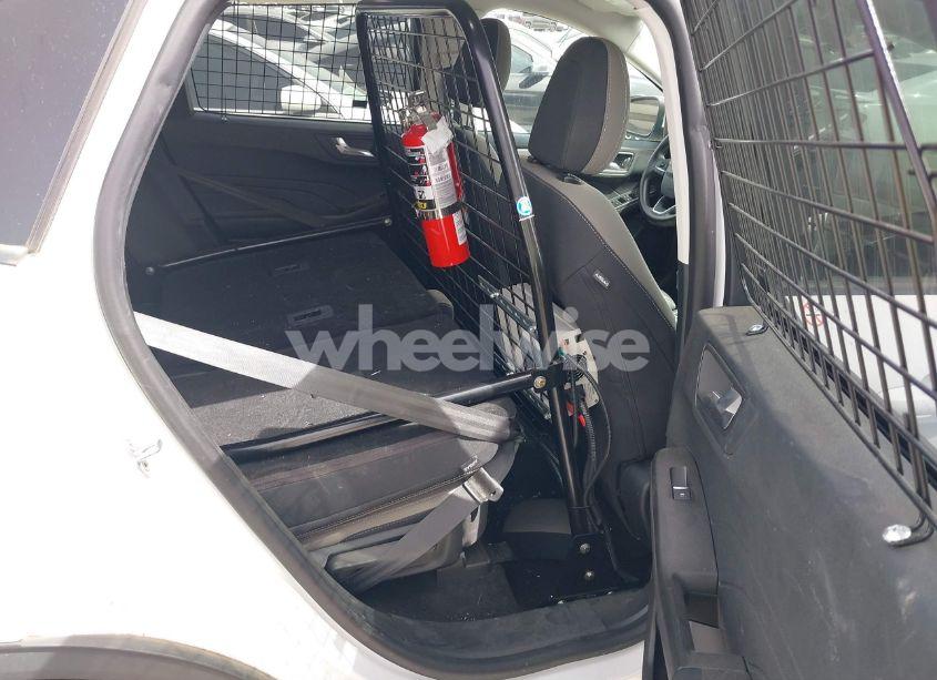 Photo 8 of 2021 Ford Escape SE (VIN 1FMCU0G63MUA73725)