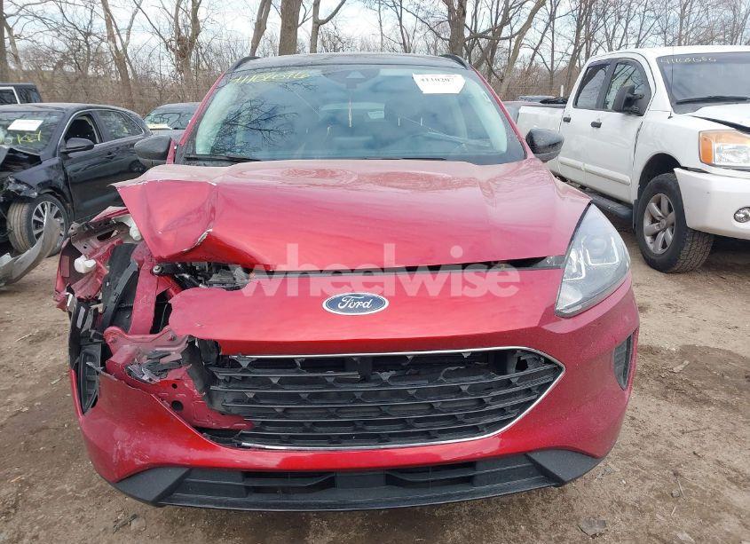 Photo 12 of 2021 Ford Escape SE (VIN 1FMCU0G63MUA98110)