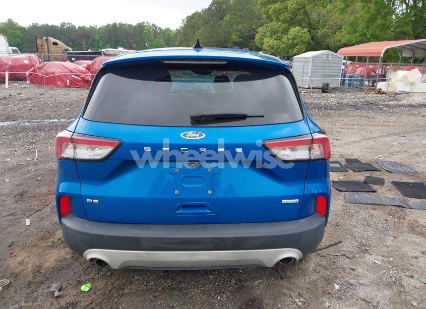 Photo 15 of 2020 Ford Escape SE (VIN 1FMCU0G64LUA57788)