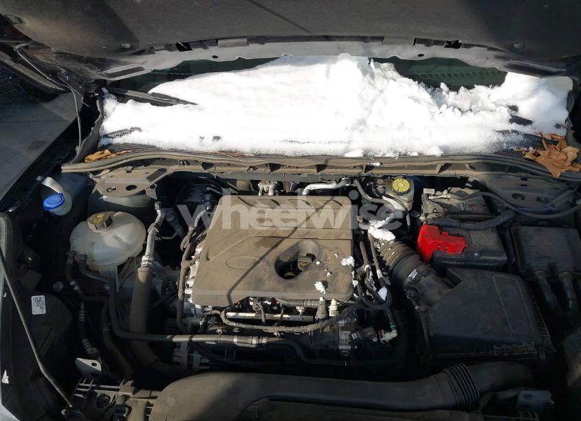 Photo 10 of 2020 Ford Escape SE (VIN 1FMCU0G64LUA95375)