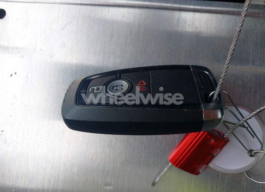 Photo 11 of 2020 Ford Escape SE (VIN 1FMCU0G64LUC08631)