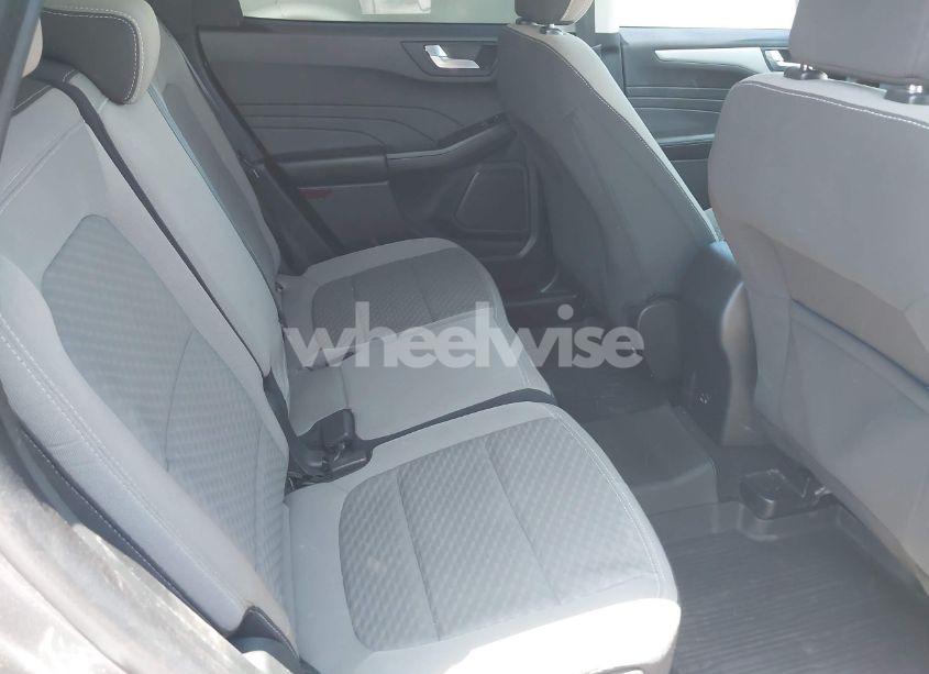 Photo 8 of 2021 Ford Escape SE (VIN 1FMCU0G64MUA89285)