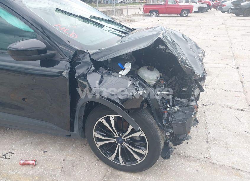 Photo 17 of 2022 Ford Escape SE (VIN 1FMCU0G64NUA91023)