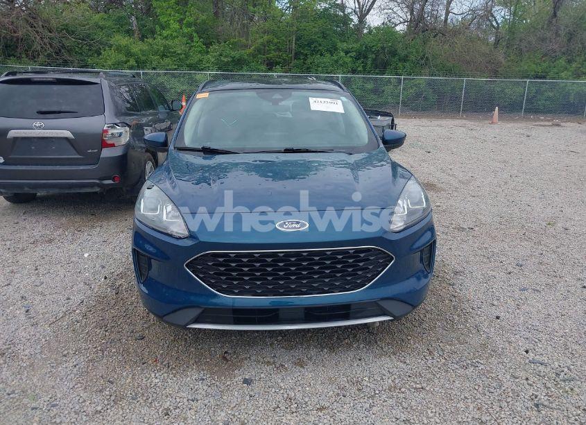 Photo 12 of 2020 Ford Escape SE (VIN 1FMCU0G65LUA98916)