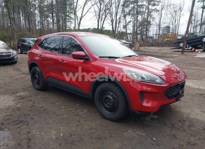 2021 Ford Escape SE (VIN 1FMCU0G65MUA46753) main photo