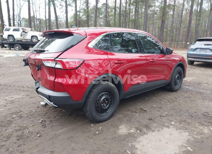 Photo 4 of 2021 Ford Escape SE (VIN 1FMCU0G65MUA46753)