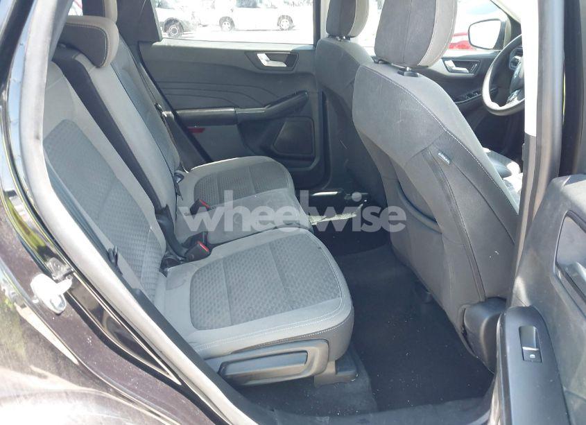 Photo 8 of 2021 Ford Escape SE (VIN 1FMCU0G65MUB16302)