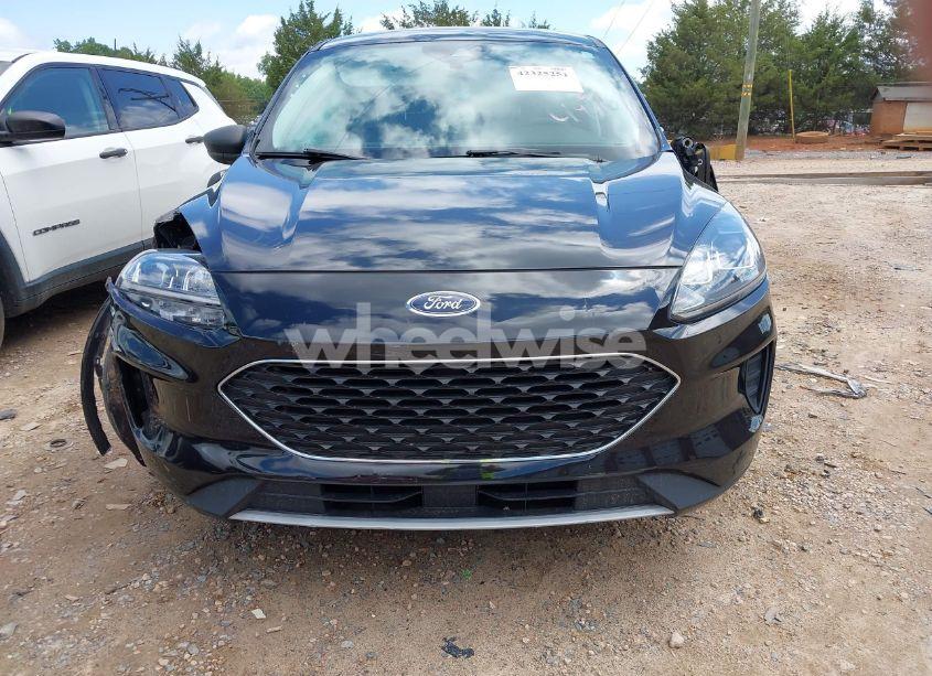 Photo 12 of 2022 Ford Escape SE (VIN 1FMCU0G65NUA54496)