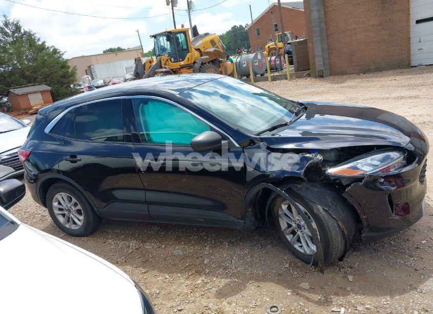 Photo 13 of 2022 Ford Escape SE (VIN 1FMCU0G65NUA54496)
