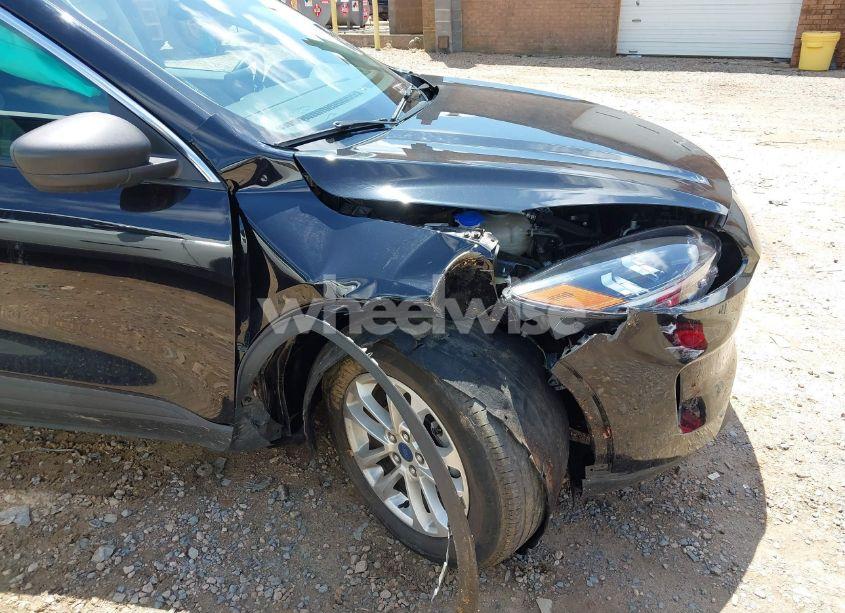 Photo 6 of 2022 Ford Escape SE (VIN 1FMCU0G65NUA54496)