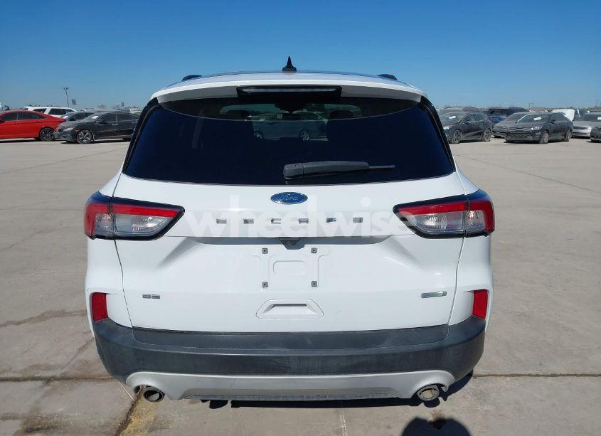 Photo 17 of 2020 Ford Escape SE (VIN 1FMCU0G66LUA31581)