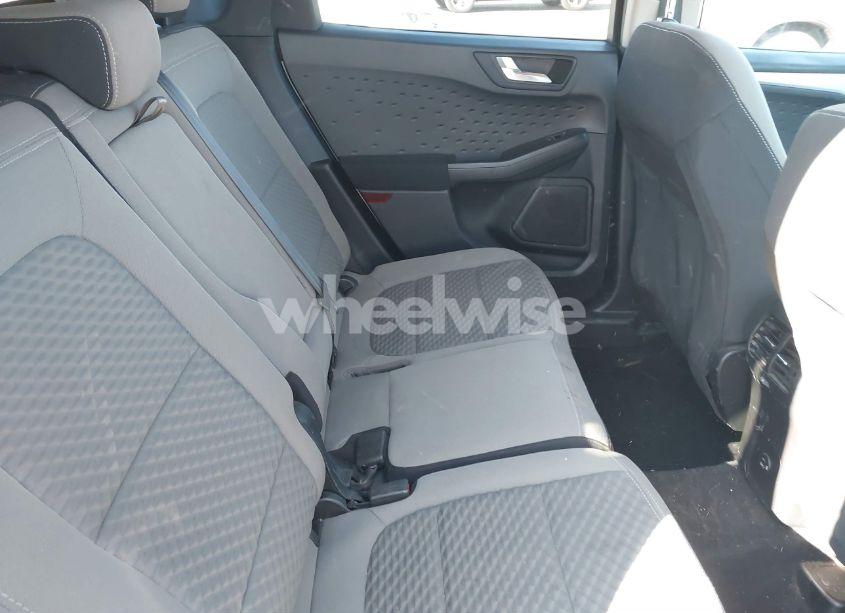 Photo 8 of 2020 Ford Escape SE (VIN 1FMCU0G66LUC61122)