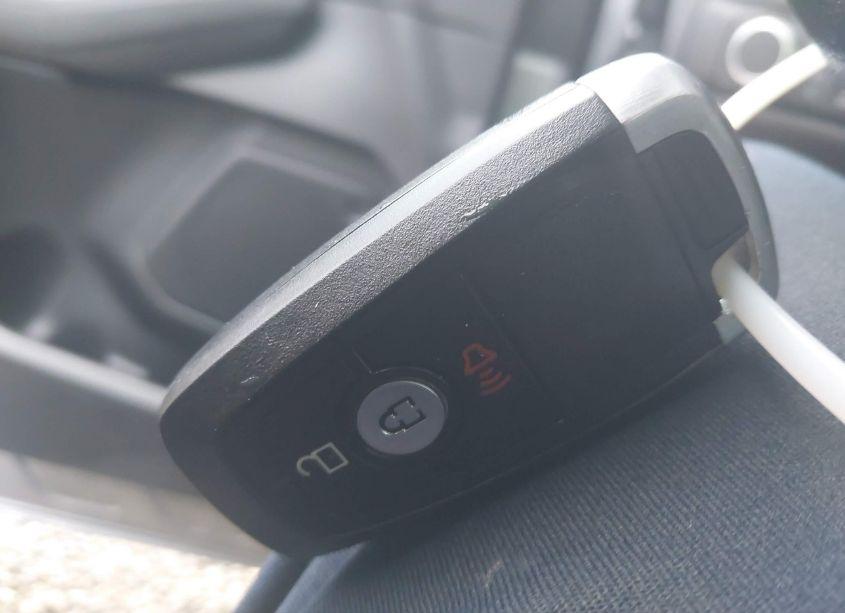 Photo 11 of 2021 Ford Escape SE (VIN 1FMCU0G66MUA05581)