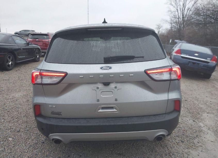 Photo 17 of 2021 Ford Escape SE (VIN 1FMCU0G66MUA05581)