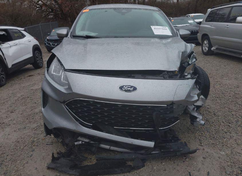 Photo 18 of 2021 Ford Escape SE (VIN 1FMCU0G66MUA05581)