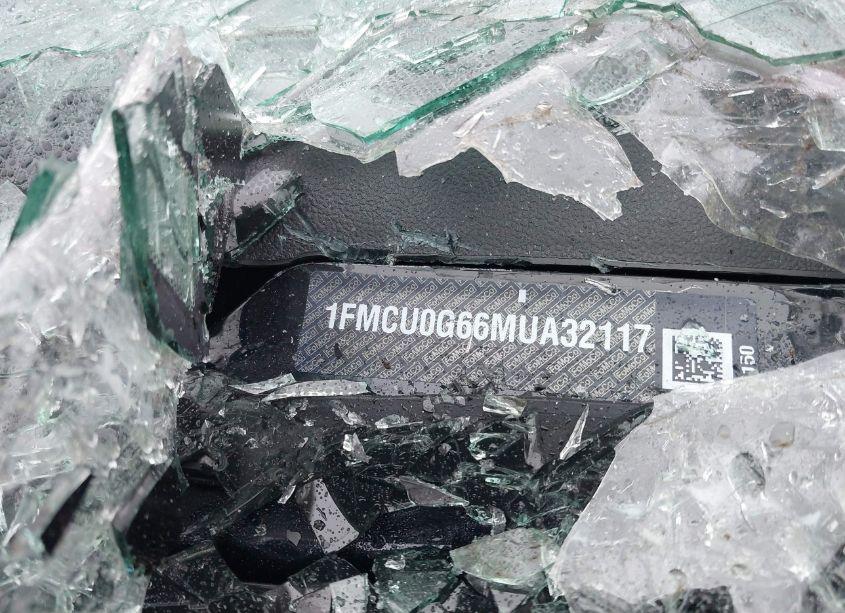 Photo 9 of 2021 Ford Escape SE (VIN 1FMCU0G66MUA32117)