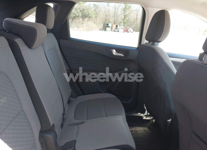 Photo 8 of 2021 Ford Escape SE (VIN 1FMCU0G66MUA78319)