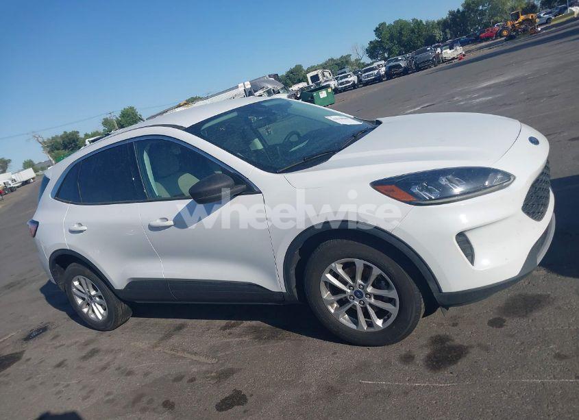Photo 13 of 2022 Ford Escape SE (VIN 1FMCU0G66NUB30484)