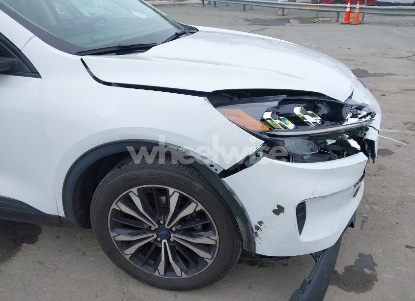 Photo 17 of 2022 Ford Escape SE (VIN 1FMCU0G66NUB34938)