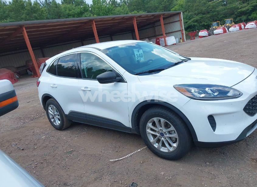 Photo 13 of 2022 Ford Escape SE (VIN 1FMCU0G66NUB82519)