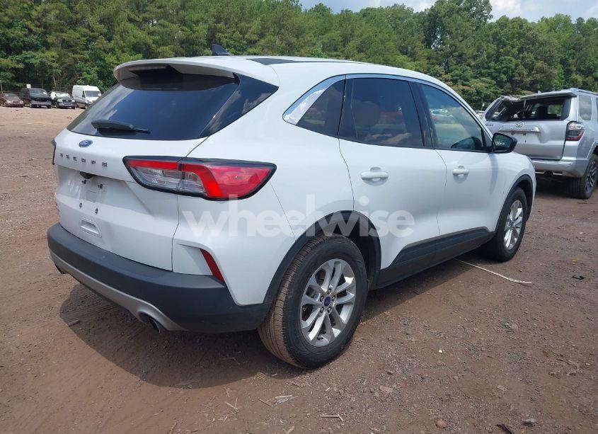 Photo 4 of 2022 Ford Escape SE (VIN 1FMCU0G66NUB82519)