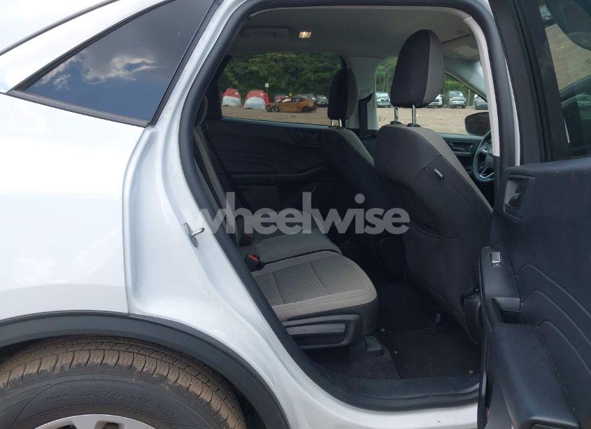 Photo 8 of 2022 Ford Escape SE (VIN 1FMCU0G66NUB82519)