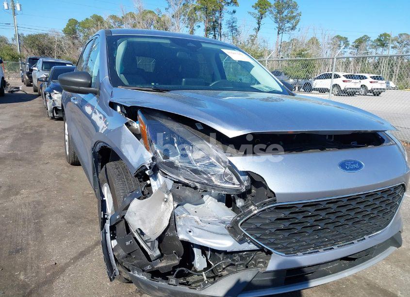 Photo 6 of 2022 Ford Escape SE (VIN 1FMCU0G66NUB83153)