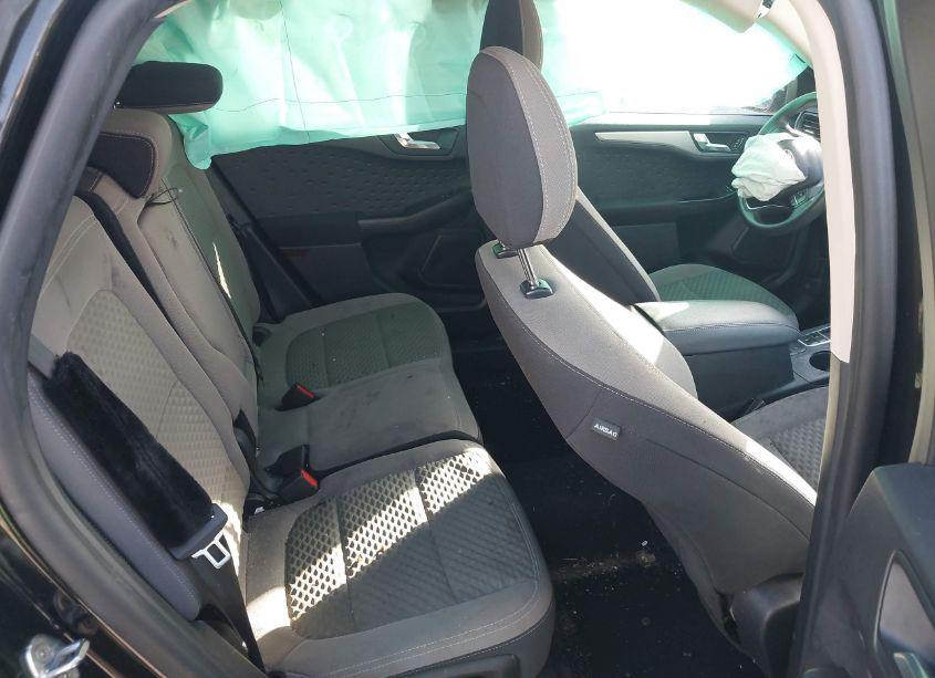 Photo 8 of 2020 Ford Escape SE (VIN 1FMCU0G67LUA69868)