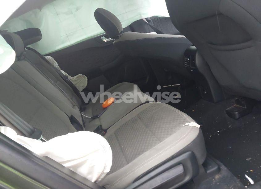 Photo 8 of 2020 Ford Escape SE (VIN 1FMCU0G67LUB91758)