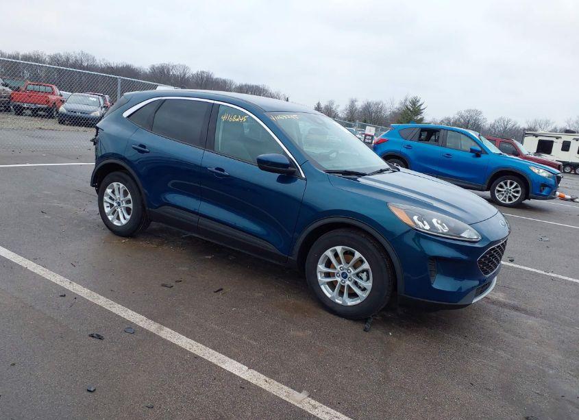 2020 Ford Escape SE (VIN 1FMCU0G67LUC14939) main photo