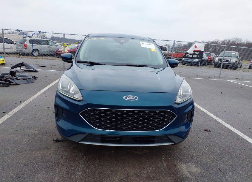Photo 13 of 2020 Ford Escape SE (VIN 1FMCU0G67LUC14939)