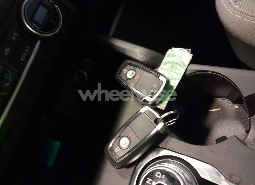 Photo 11 of 2020 Ford Escape SE (VIN 1FMCU0G67LUC37640)