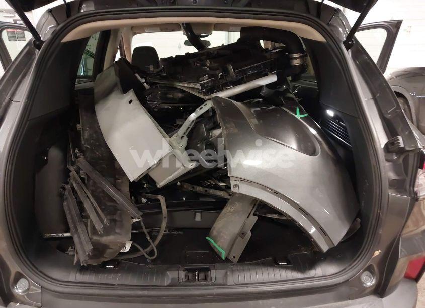 Photo 12 of 2020 Ford Escape SE (VIN 1FMCU0G67LUC37640)
