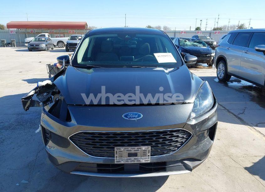 Photo 12 of 2020 Ford Escape SE (VIN 1FMCU0G67LUC55443)