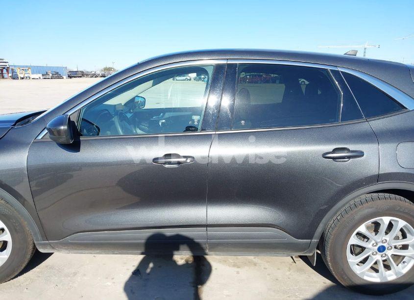 Photo 14 of 2020 Ford Escape SE (VIN 1FMCU0G67LUC55443)