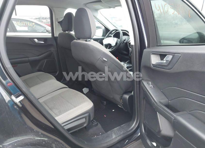 Photo 8 of 2021 Ford Escape SE (VIN 1FMCU0G67MUB06208)