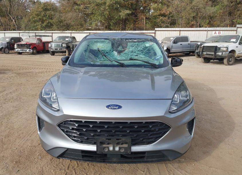 Photo 6 of 2022 Ford Escape SE (VIN 1FMCU0G67NUA86088)