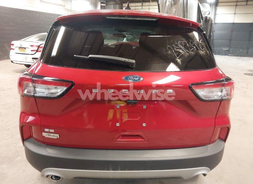 Photo 17 of 2022 Ford Escape SE (VIN 1FMCU0G67NUC02387)