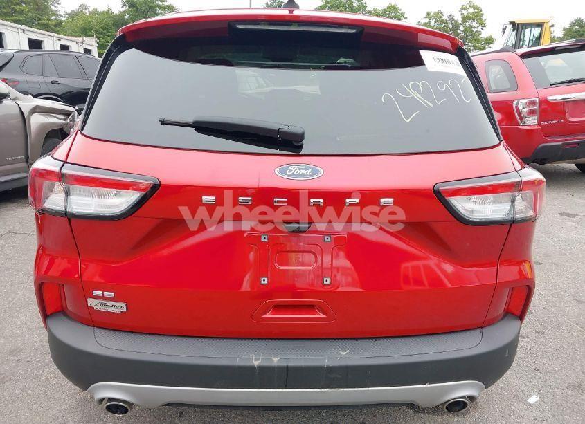 Photo 21 of 2022 Ford Escape SE (VIN 1FMCU0G67NUC02387)