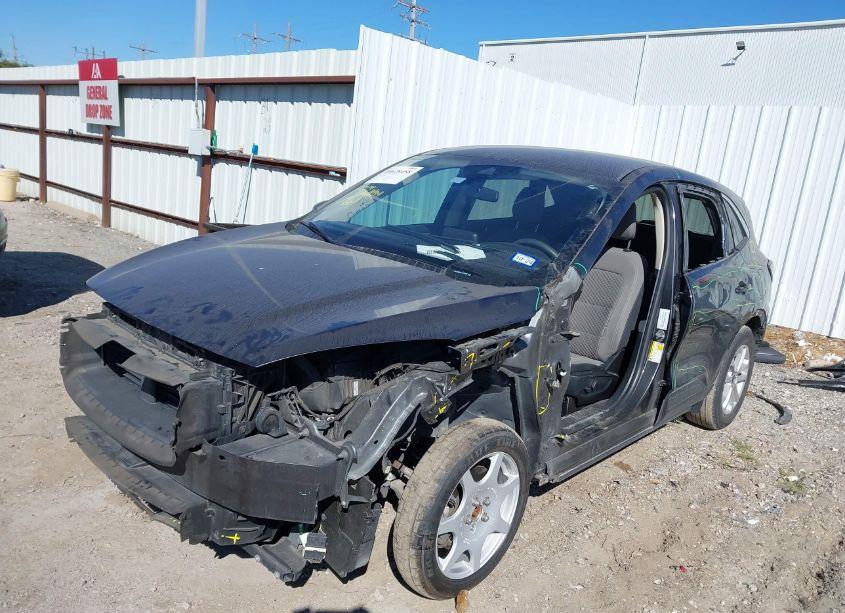 Photo 2 of 2020 Ford Escape SE (VIN 1FMCU0G68LUA75291)