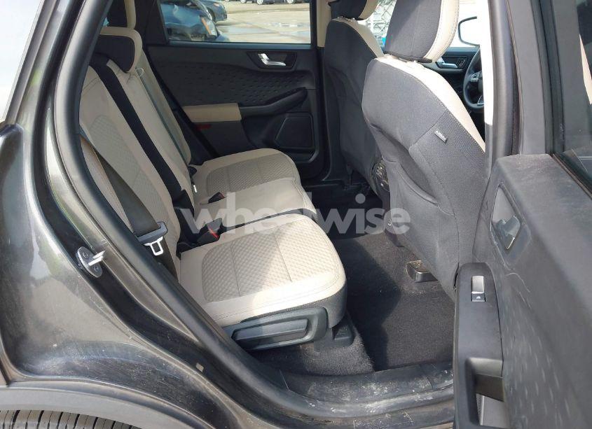 Photo 8 of 2020 Ford Escape SE (VIN 1FMCU0G68LUB66318)