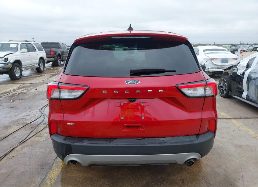 Photo 16 of 2020 Ford Escape SE (VIN 1FMCU0G68LUC70856)