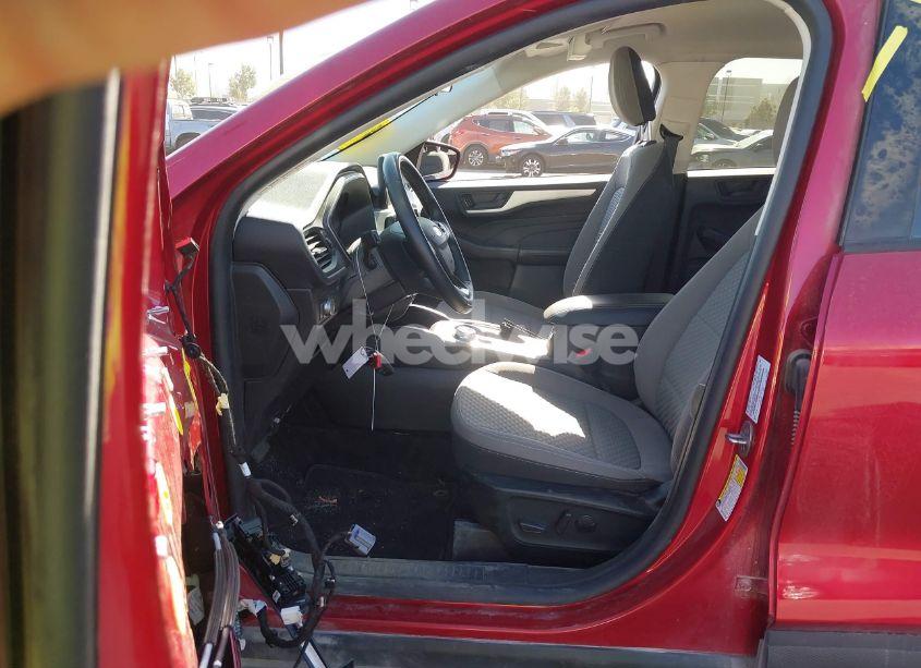 Photo 5 of 2022 Ford Escape SE (VIN 1FMCU0G68NUA28538)