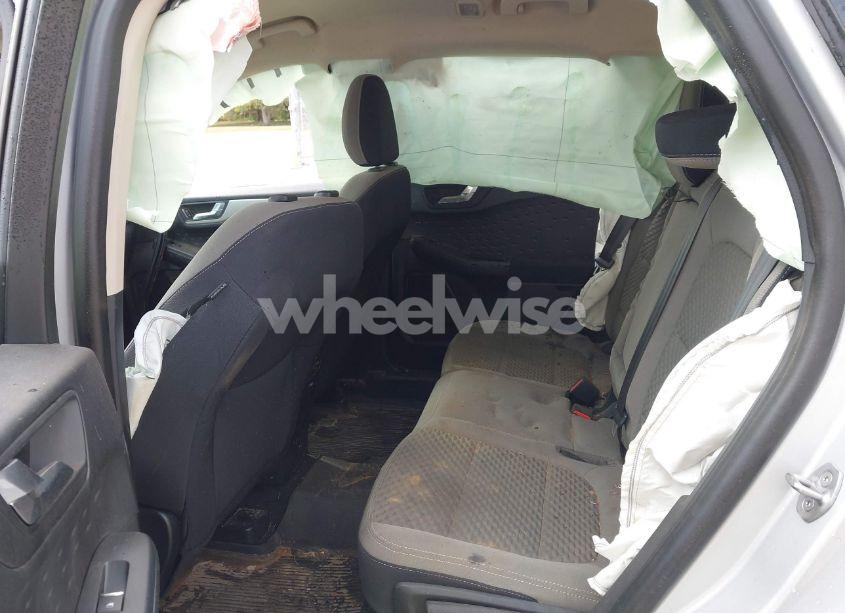 Photo 8 of 2020 Ford Escape SE (VIN 1FMCU0G69LUA05847)