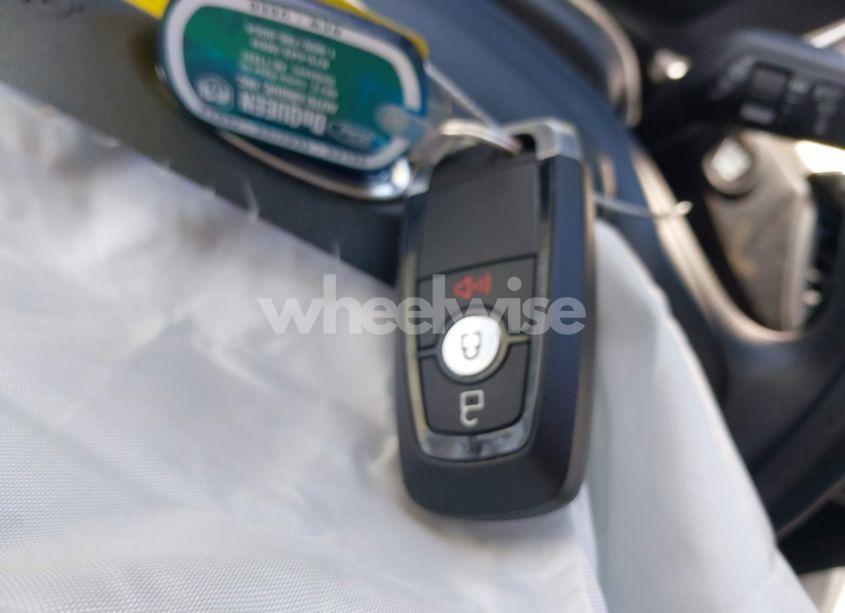 Photo 11 of 2020 Ford Escape SE (VIN 1FMCU0G69LUA23118)