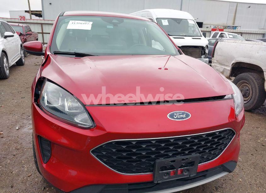 Photo 12 of 2020 Ford Escape SE (VIN 1FMCU0G69LUB02336)